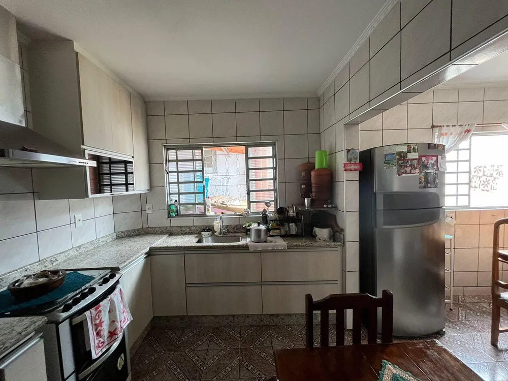 Casa, 3 quartos, 250 m² - Foto 5
