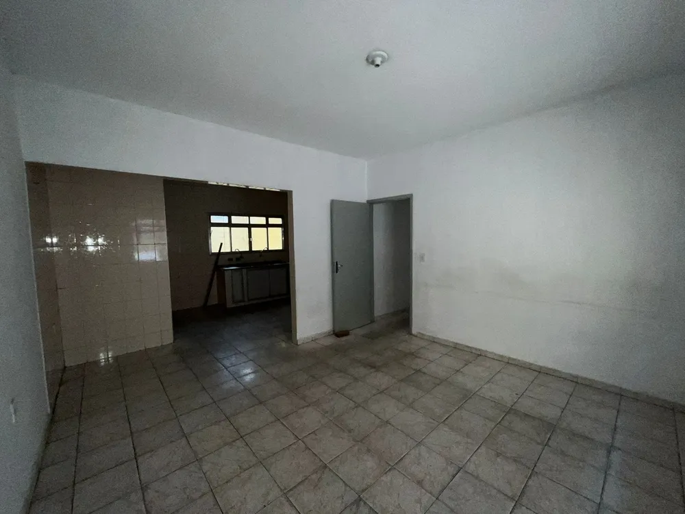 Casa, 3 quartos, 200 m² - Foto 6