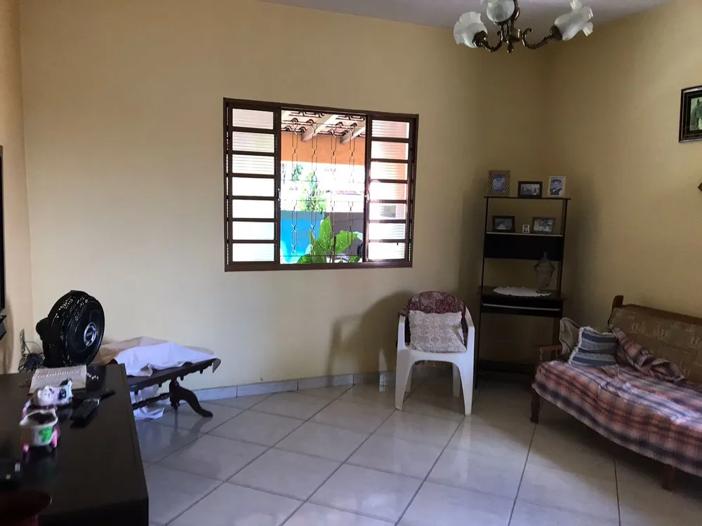 Chácara, 2 quartos, 1500 m² - Foto 1