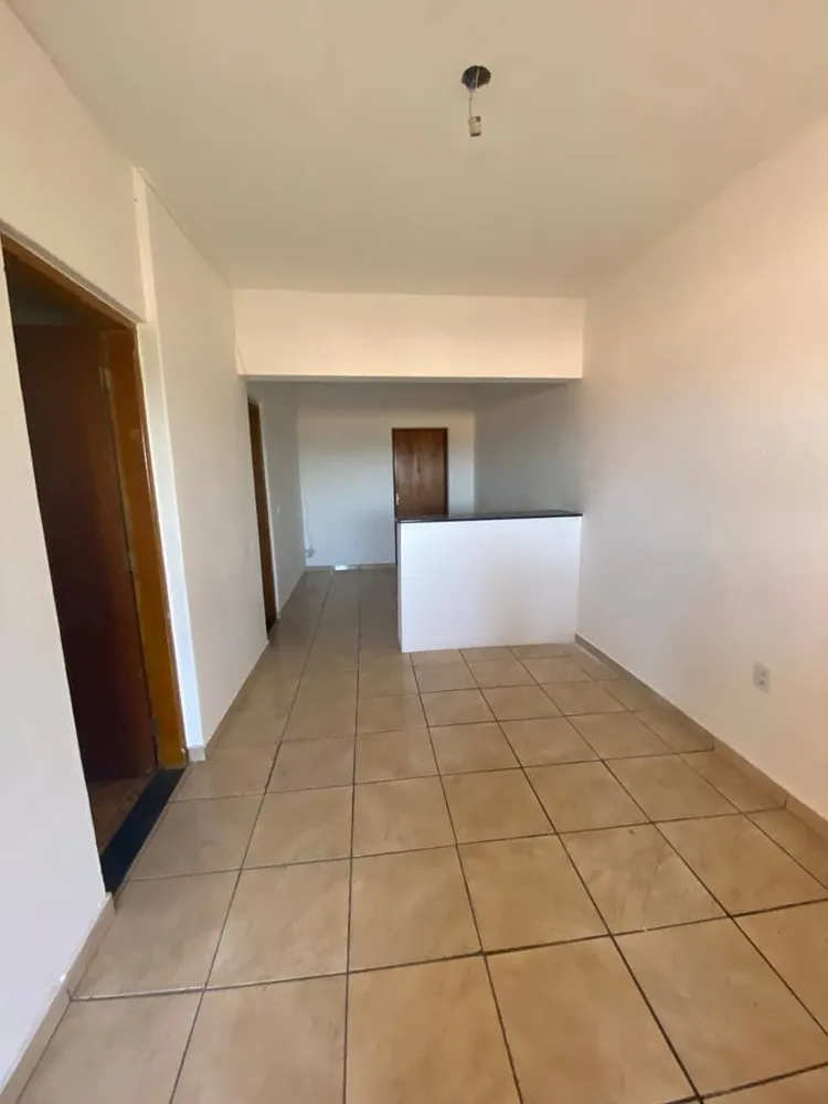 Casa, 3 quartos, 300 m² - Foto 3