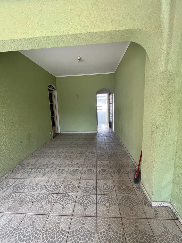 Casa, 5 quartos, 213 m² - Foto 2