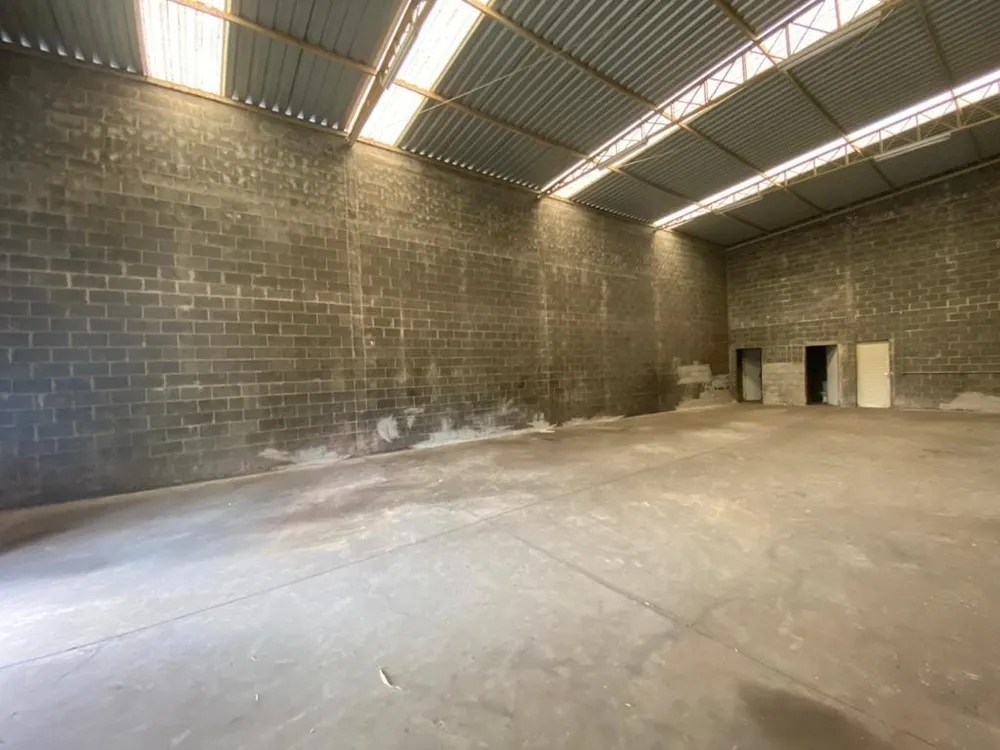 Depósito-Galpão, 375 m² - Foto 1