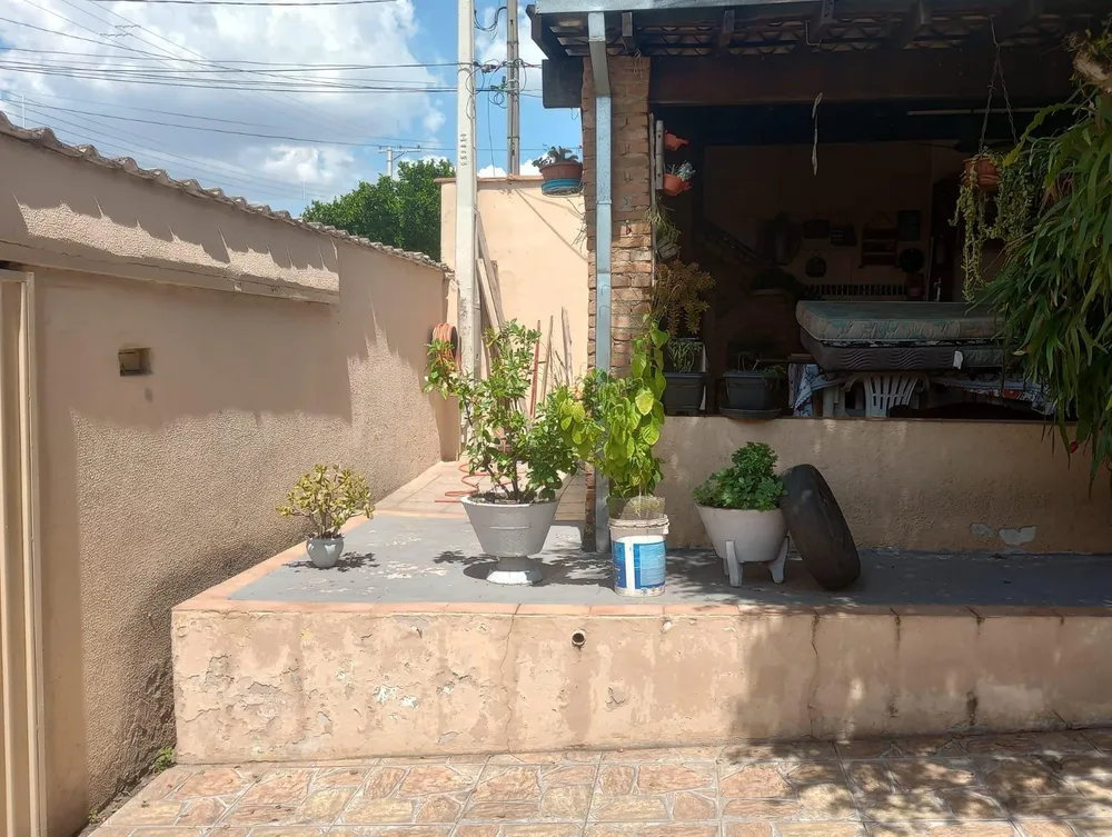 Casa, 4 quartos, 250 m² - Foto 1