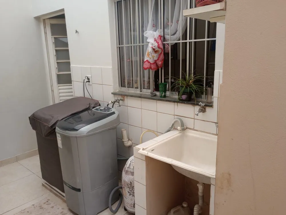 Casa, 4 quartos, 250 m² - Foto 4