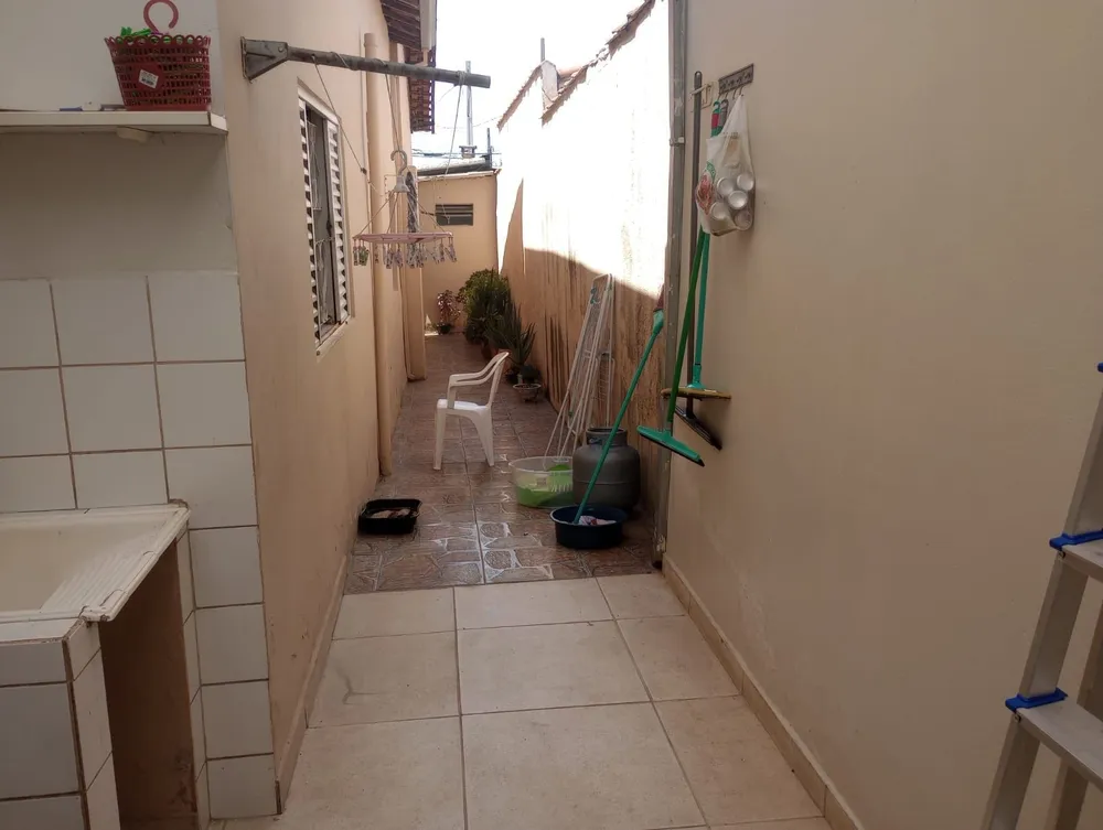 Casa, 4 quartos, 250 m² - Foto 3