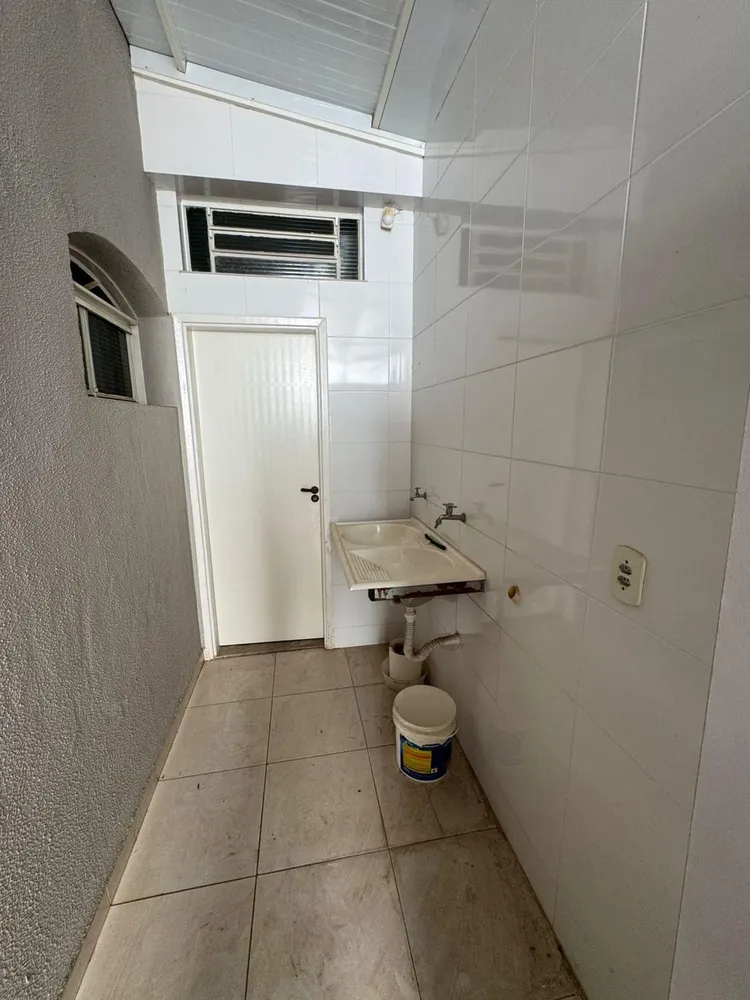 Sobrado, 4 quartos, 301 m² - Foto 4