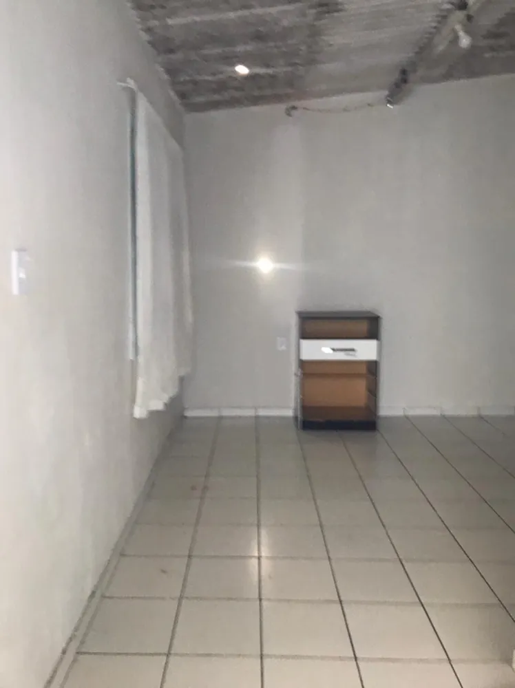 Casa, 2 quartos, 250 m² - Foto 1