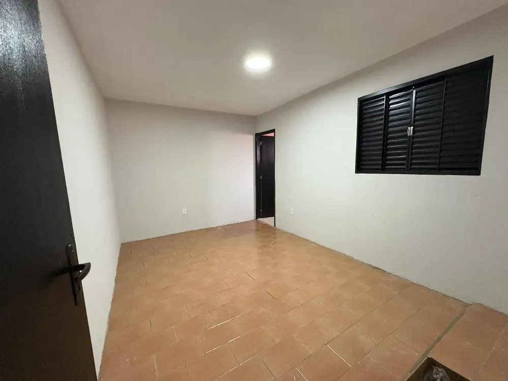 Casa, 4 quartos, 200 m² - Foto 4