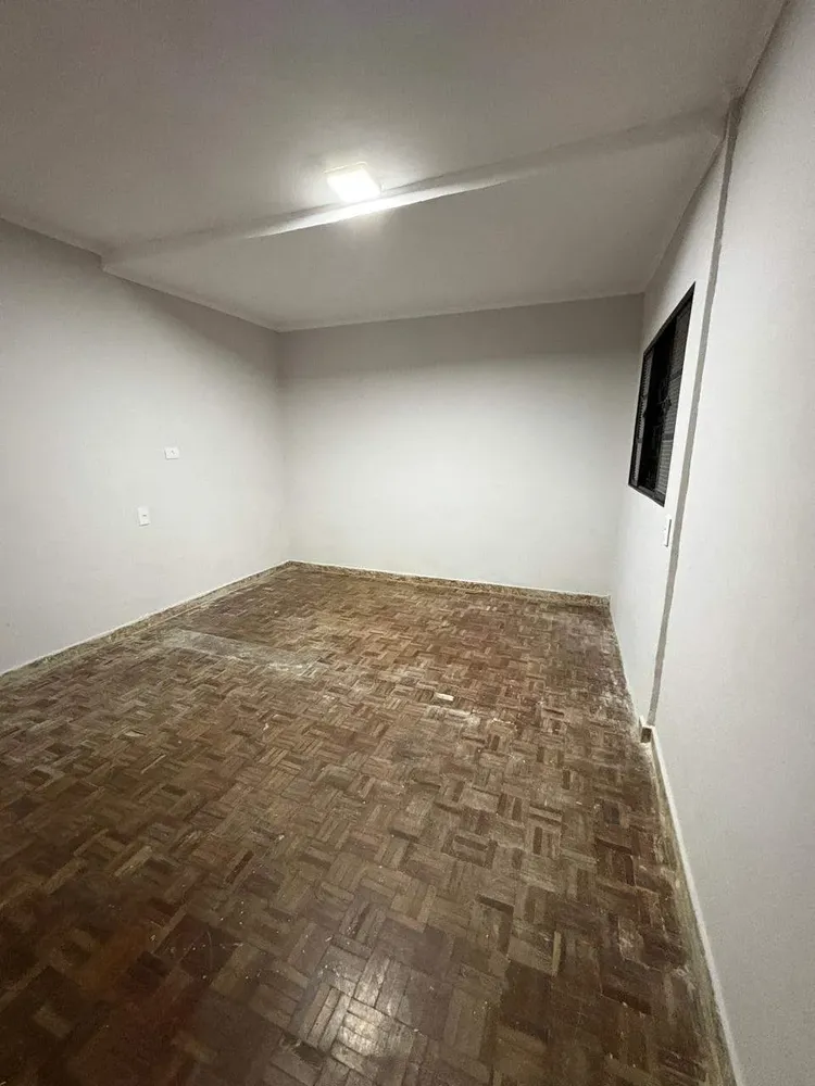 Casa, 4 quartos, 200 m² - Foto 1