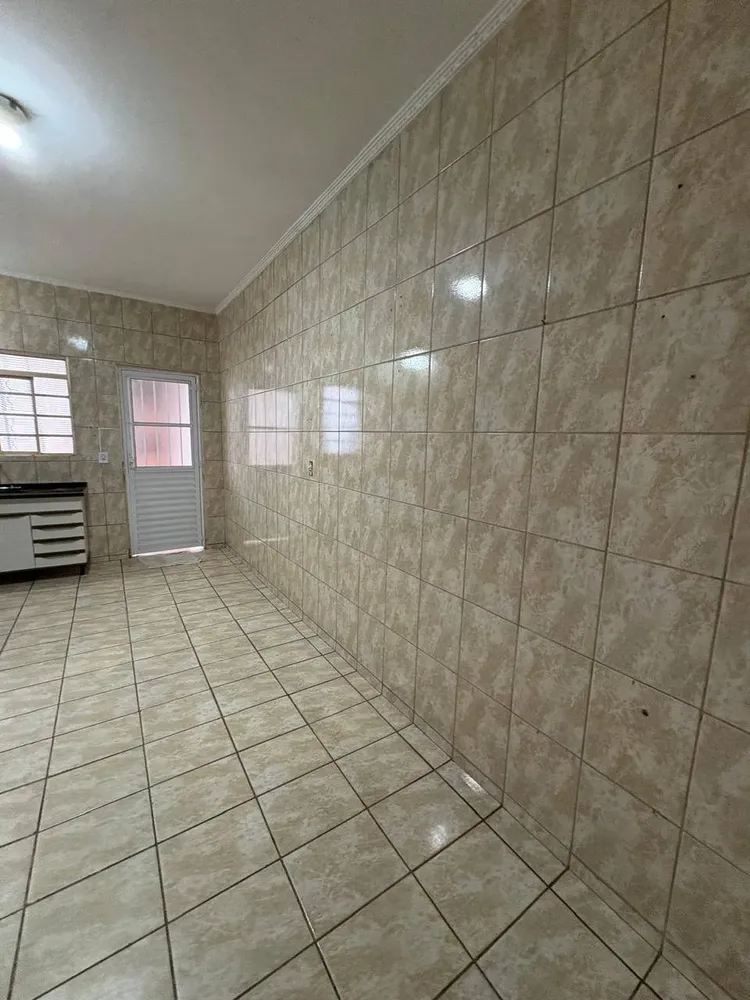 Casa, 2 quartos, 180 m² - Foto 7