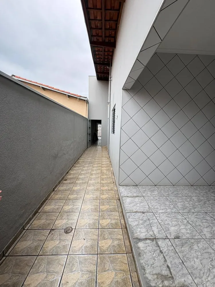 Casa, 1 quarto, 180 m² - Foto 2