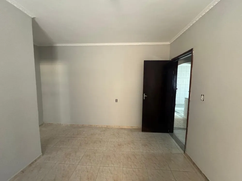 Casa, 3 quartos, 250 m² - Foto 6