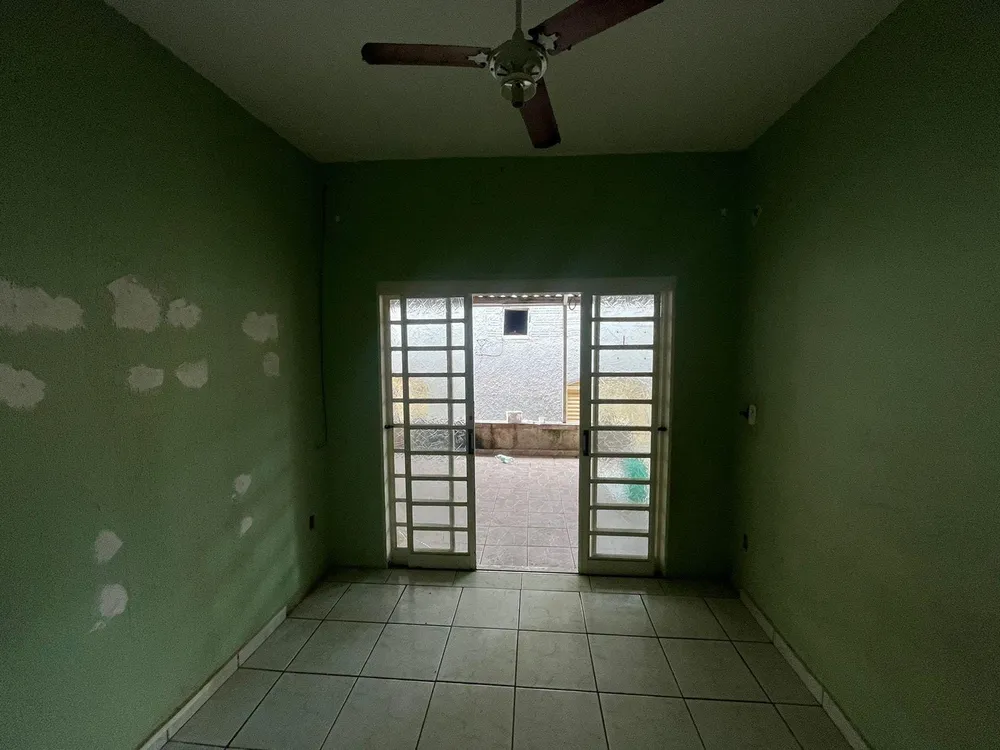 Casa, 3 quartos, 250 m² - Foto 11