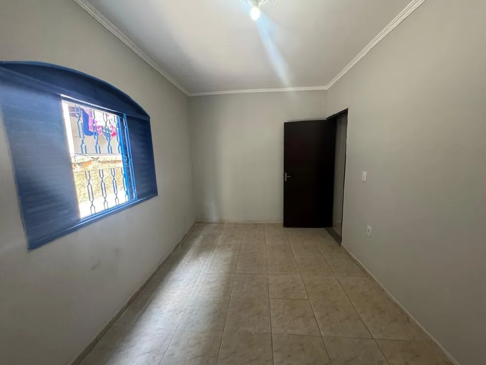 Casa, 3 quartos, 250 m² - Foto 4