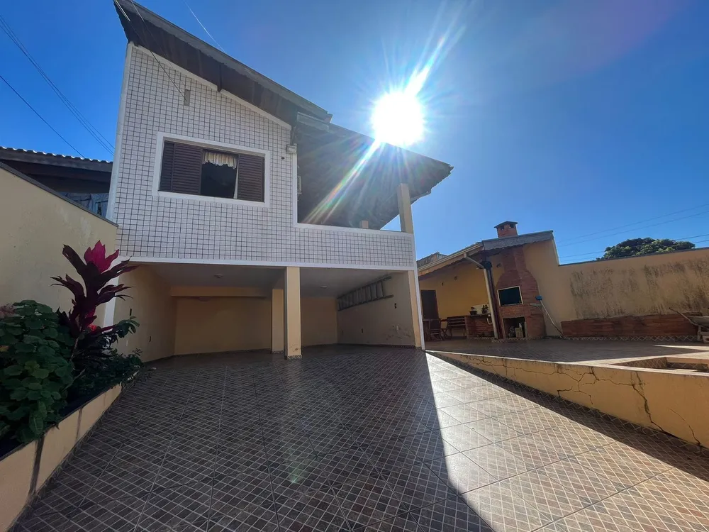 Sobrado, 3 quartos, 200 m² - Foto 2