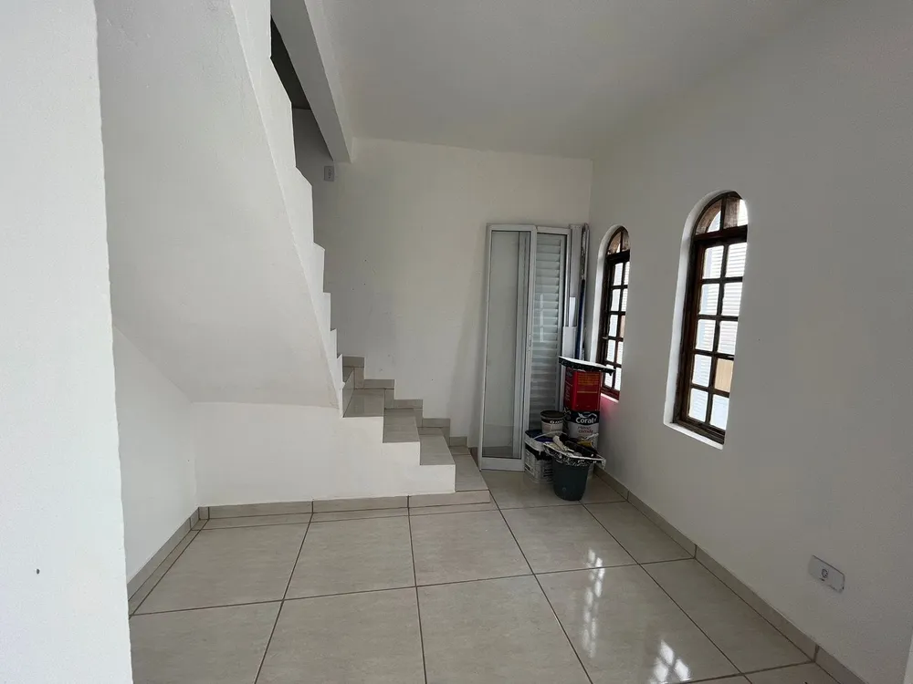 Sobrado, 3 quartos, 182 m² - Foto 2