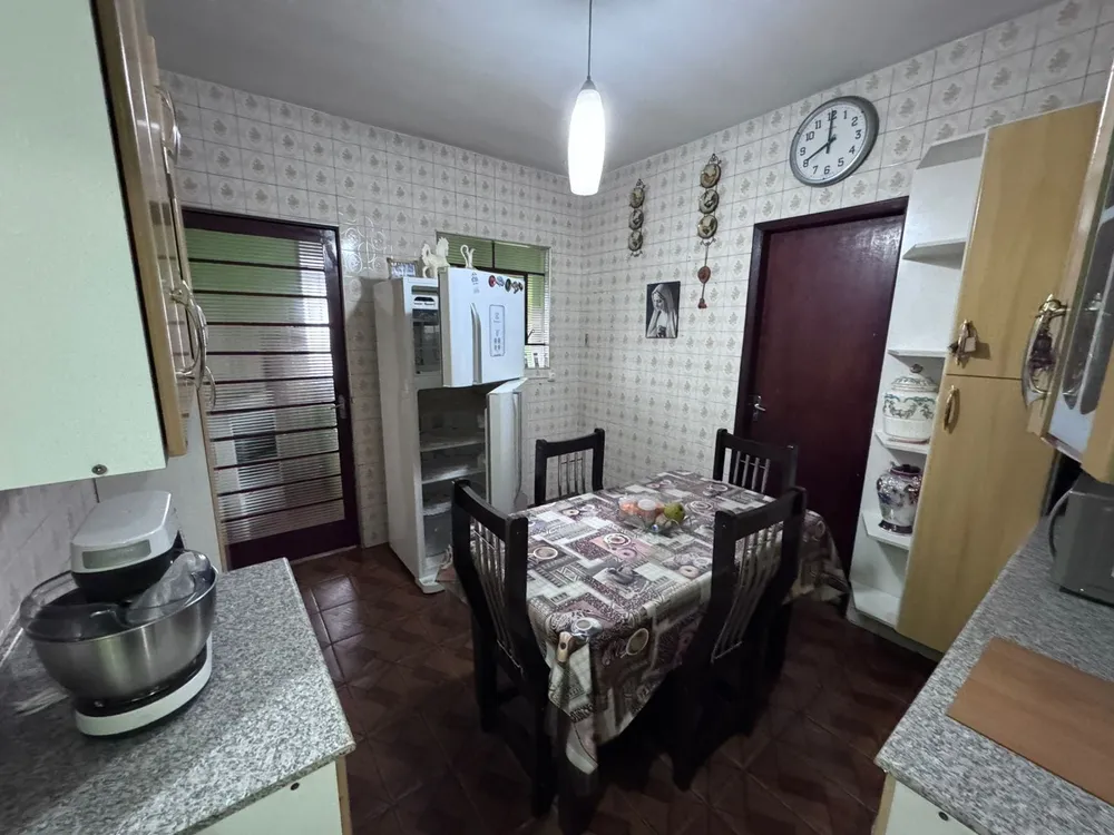 Casa, 1 quarto, 250 m² - Foto 12