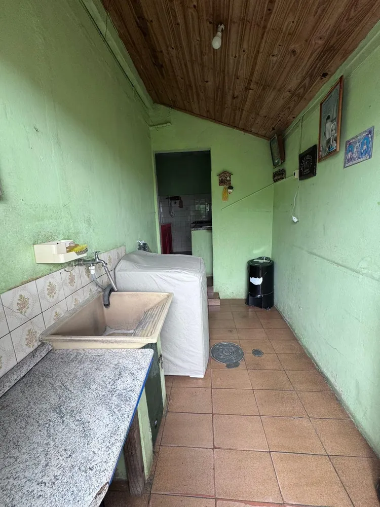 Casa, 1 quarto, 250 m² - Foto 2