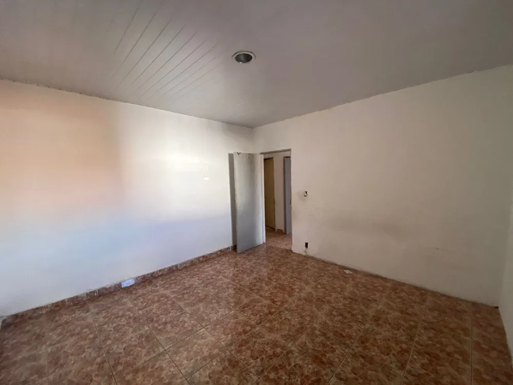 Casa, 3 quartos, 200 m² - Foto 4