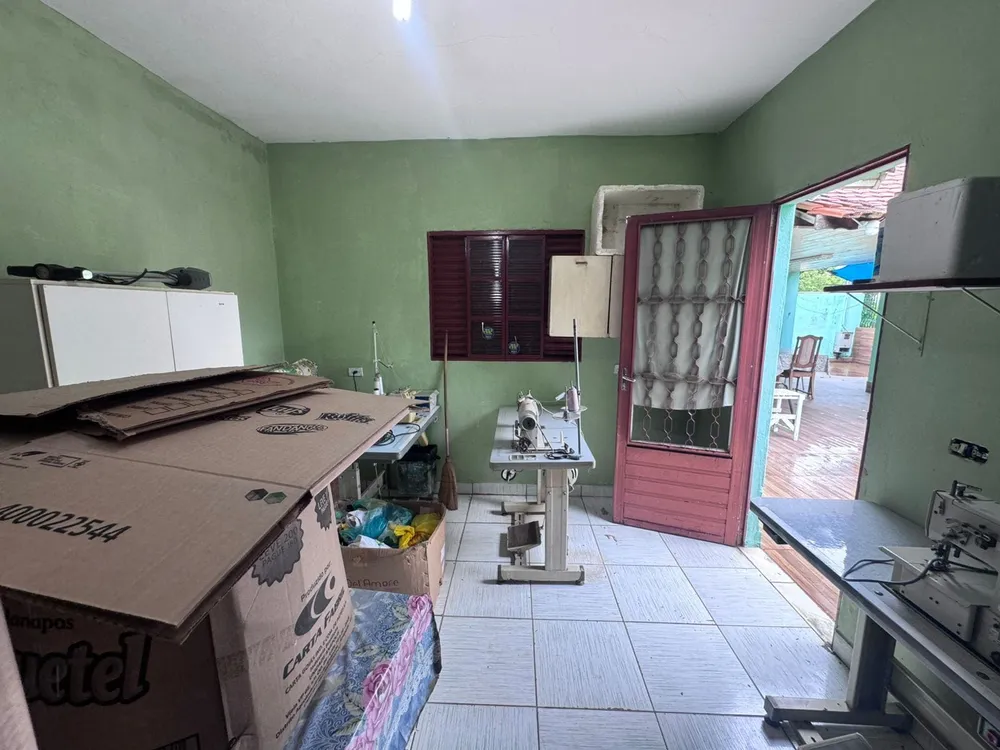 Casa, 3 quartos, 250 m² - Foto 4