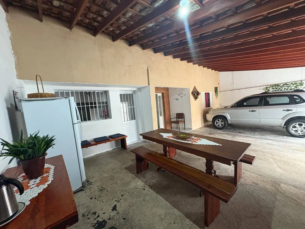 Casa, 3 quartos, 200 m² - Foto 2