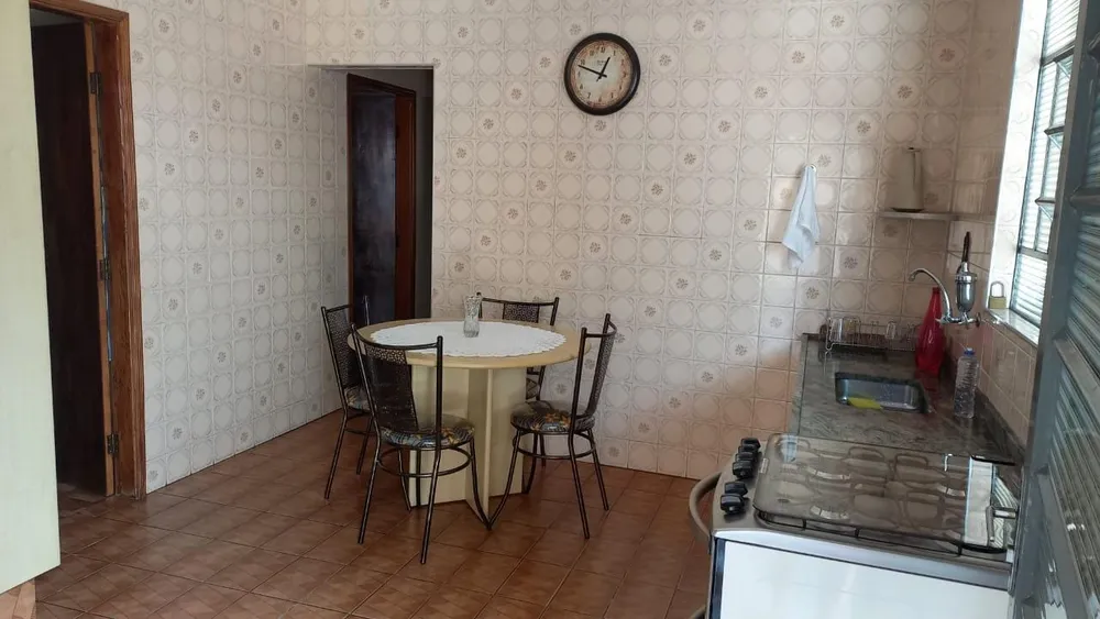 Casa, 3 quartos, 200 m² - Foto 4