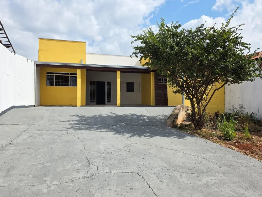 Casa, 1 quarto, 250 m² - Foto 1