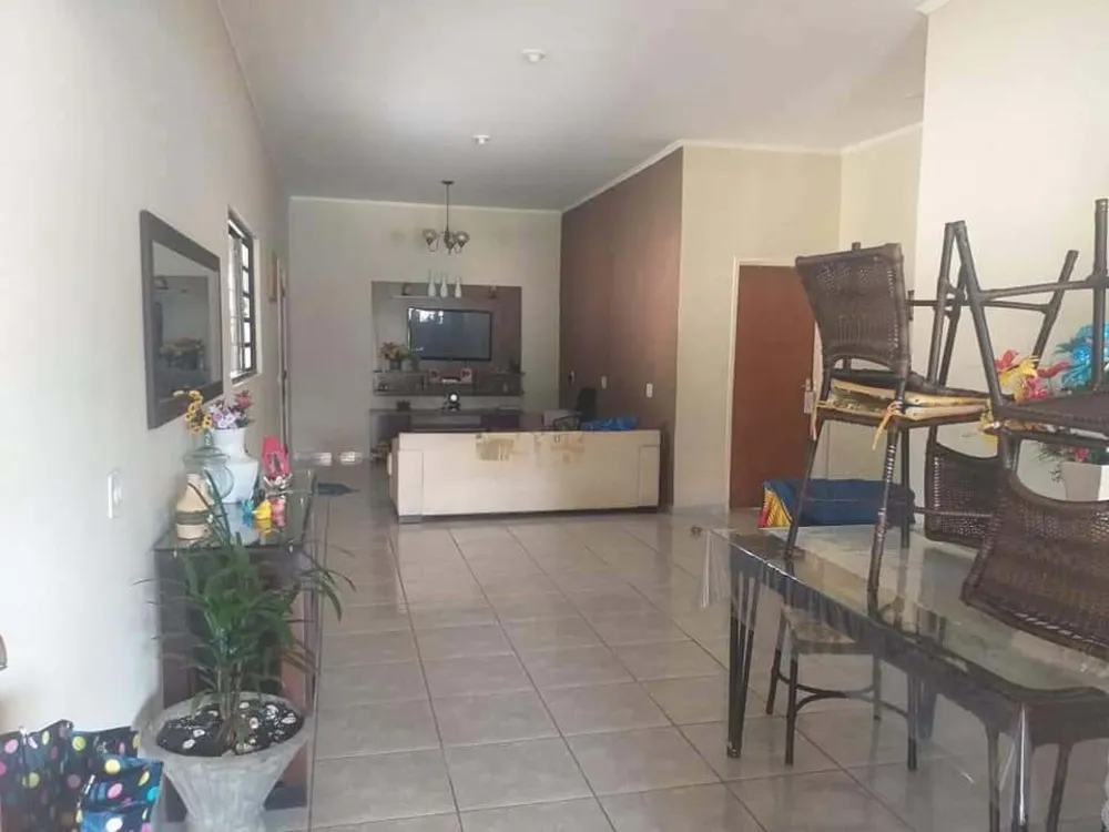 Chácara, 3 quartos, 10000 m² - Foto 2