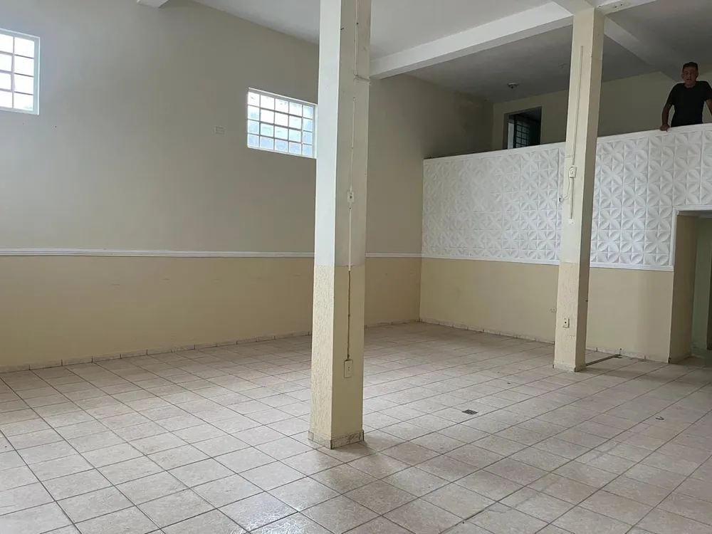 Casa, 2 quartos, 200 m² - Foto 4