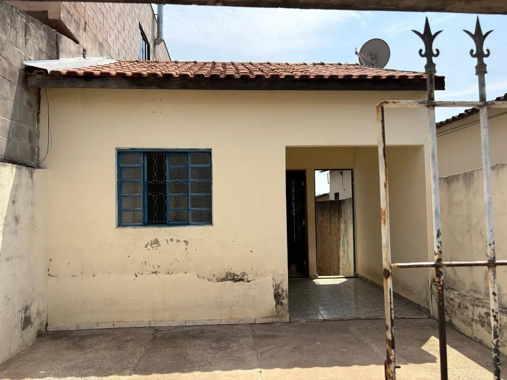 Casa, 2 quartos, 70 m² - Foto 1