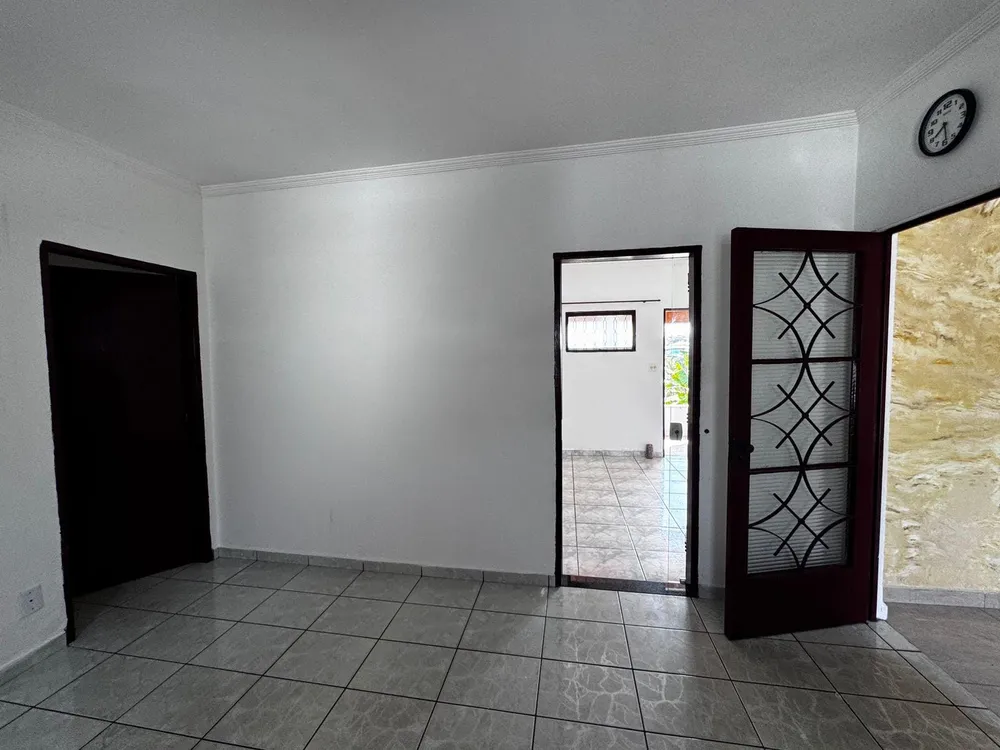 Casa, 2 quartos, 253 m² - Foto 8