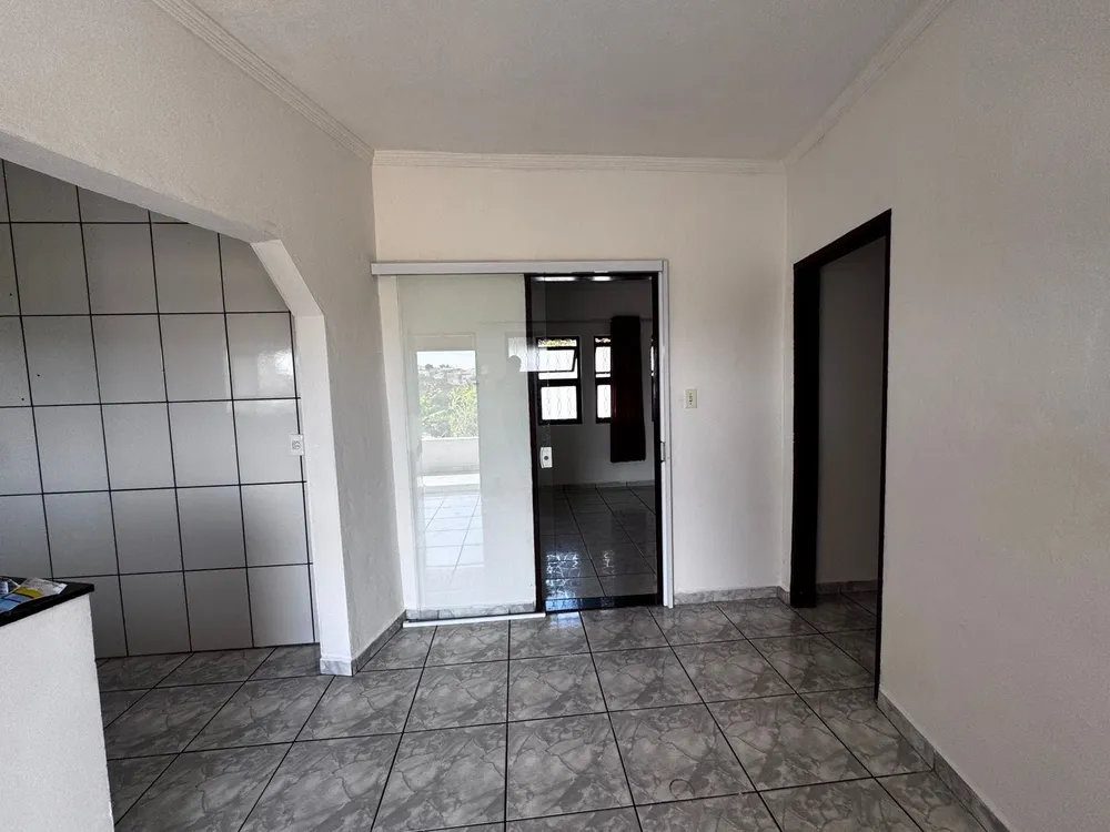 Casa, 2 quartos, 253 m² - Foto 3
