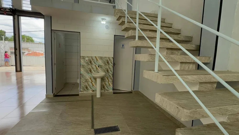 Loja-Salão, 204 m² - Foto 2