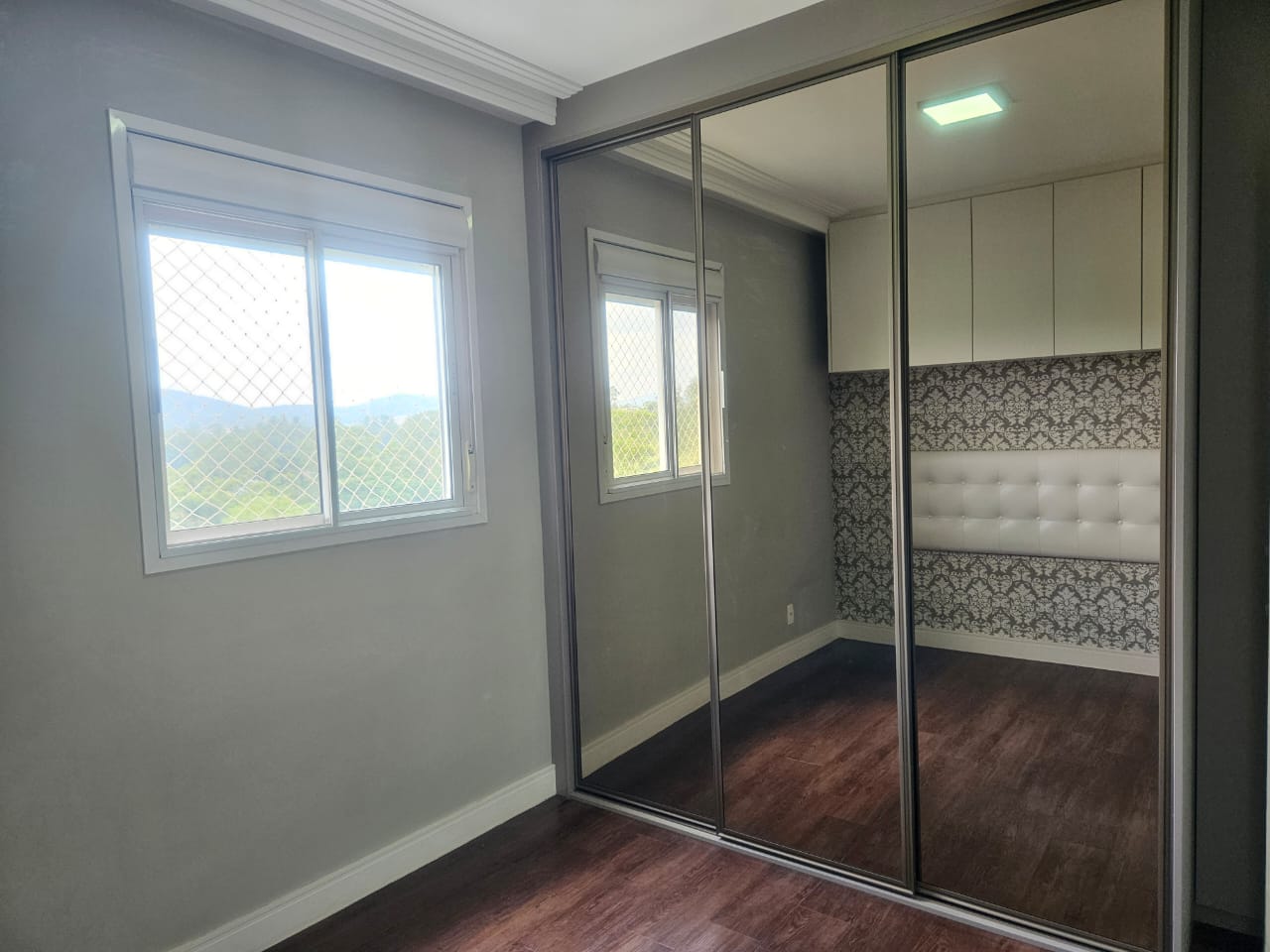 Apartamento para alugar com 2 quartos, 90m² - Foto 7