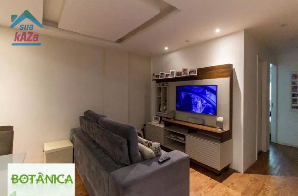 Apartamento à venda com 3 quartos, 75m² - Foto 2