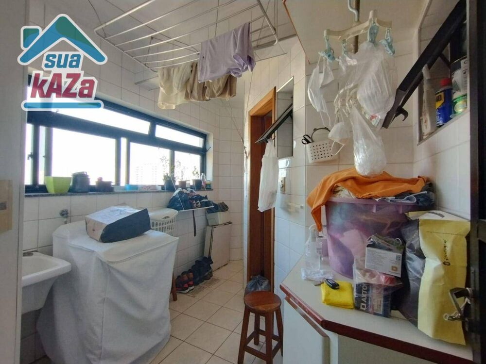 Apartamento à venda com 3 quartos, 115m² - Foto 4
