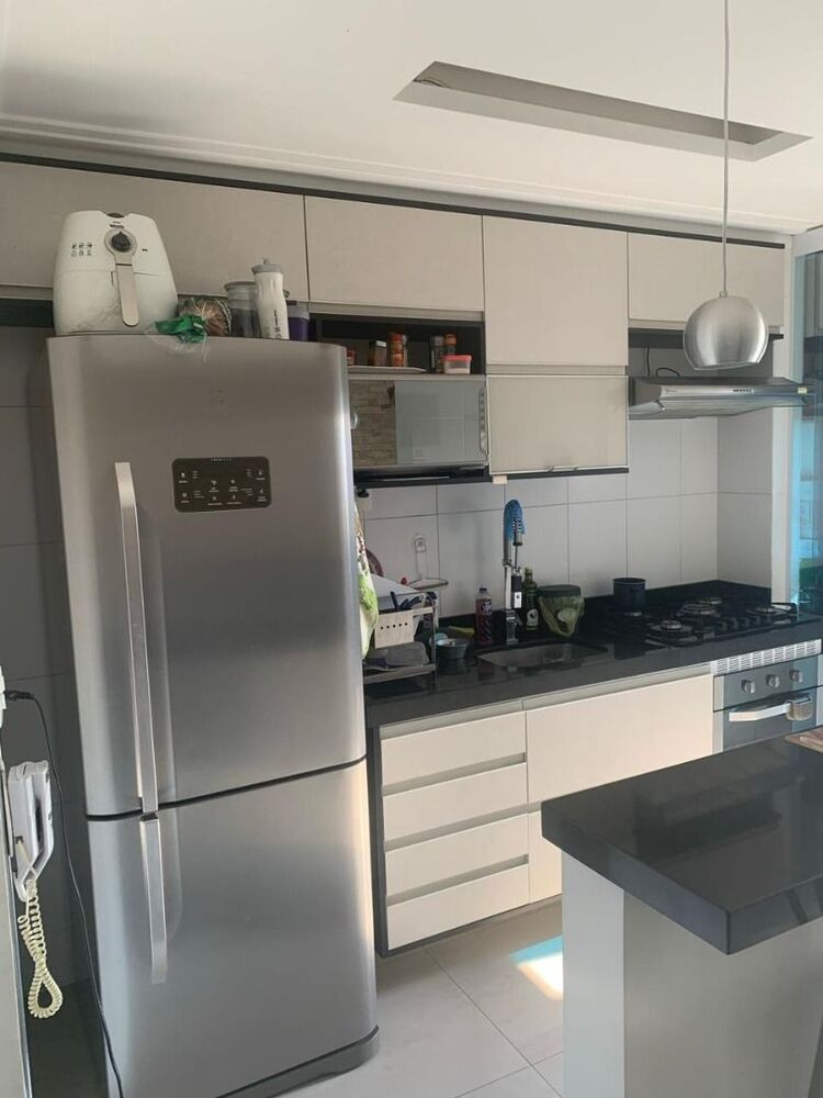 Apartamento à venda com 2 quartos, 70m² - Foto 3