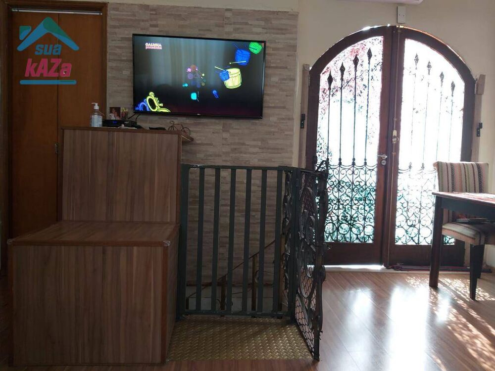 Sobrado à venda e aluguel com 3 quartos, 230m² - Foto 8