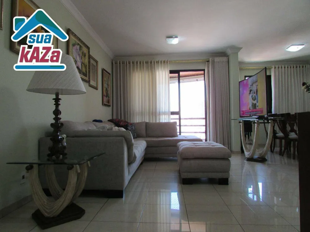 Cobertura, 3 quartos, 206 m² - Foto 1