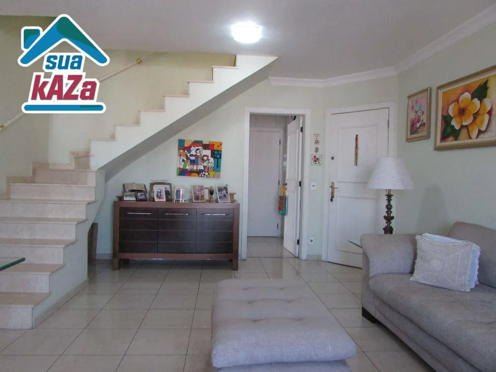 Cobertura, 3 quartos, 206 m² - Foto 2