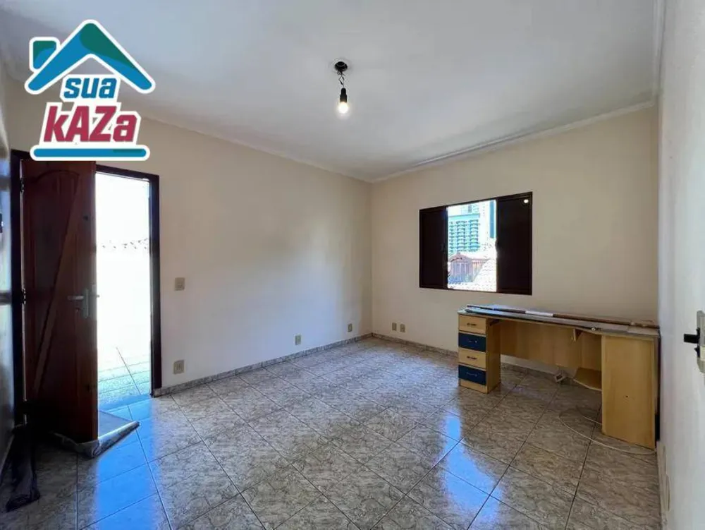 Sobrado, 4 quartos, 223 m² - Foto 1