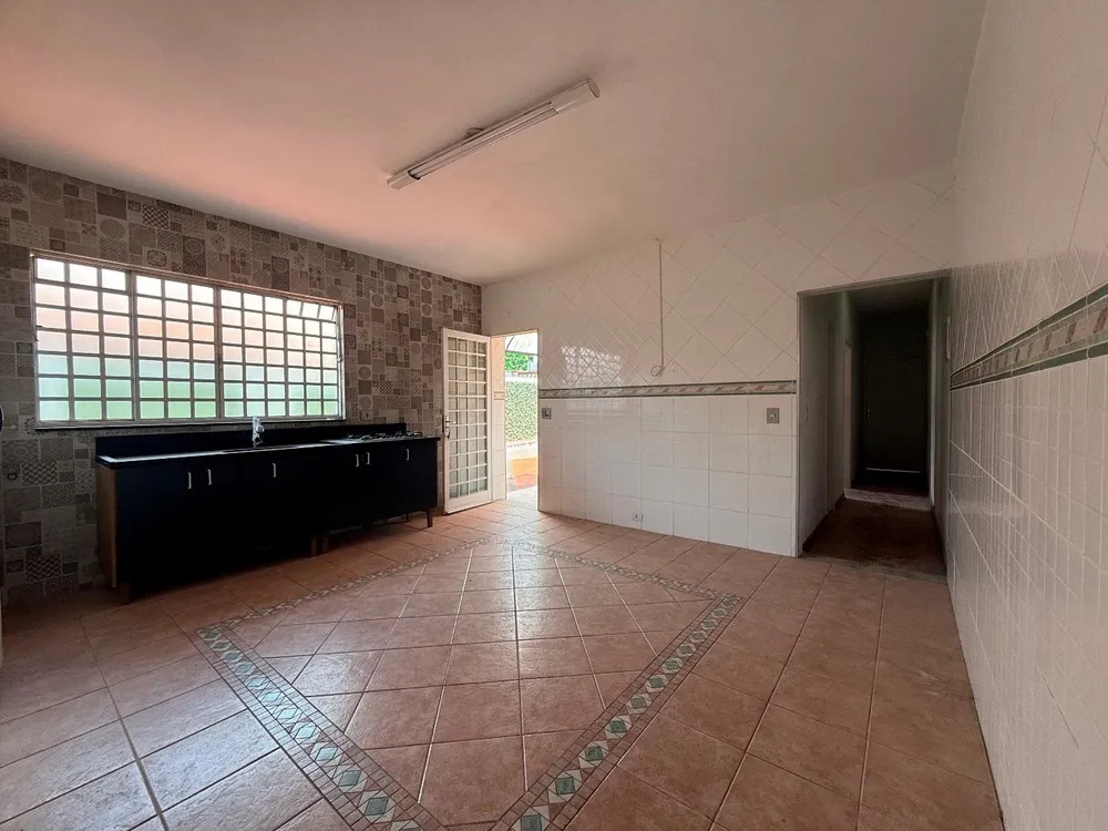 Casa, 2 quartos, 159 m² - Foto 2