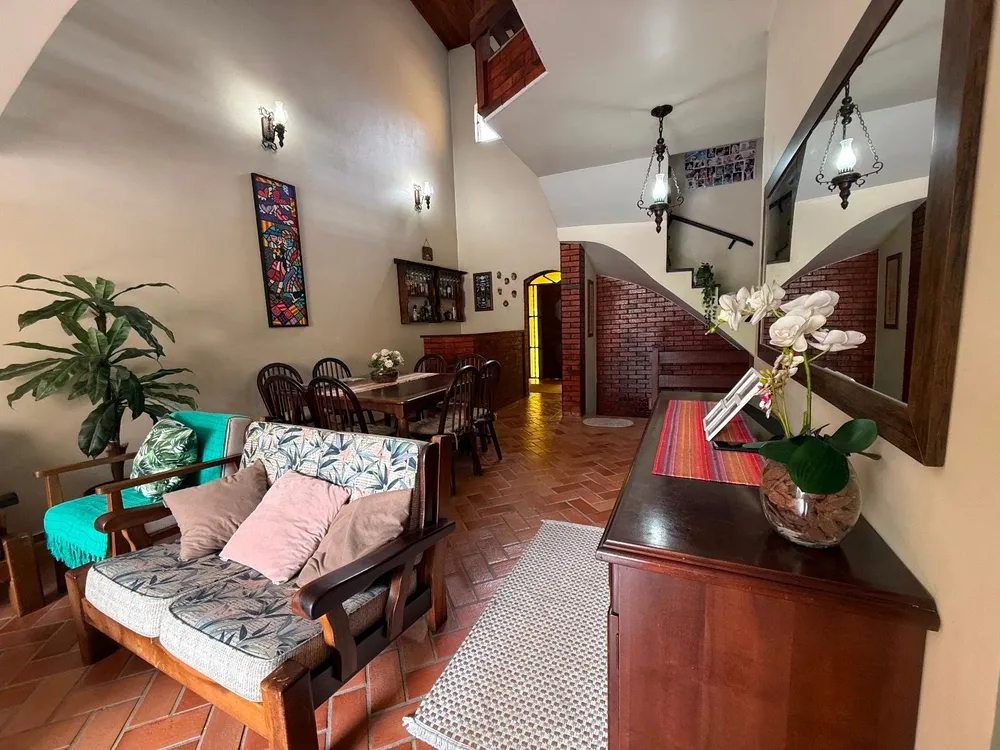 Sobrado, 4 quartos, 340 m² - Foto 4