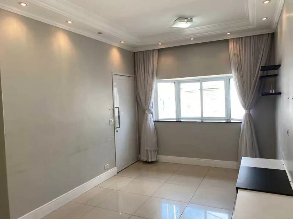 Casa à venda com 2 quartos, 125m² - Foto 2