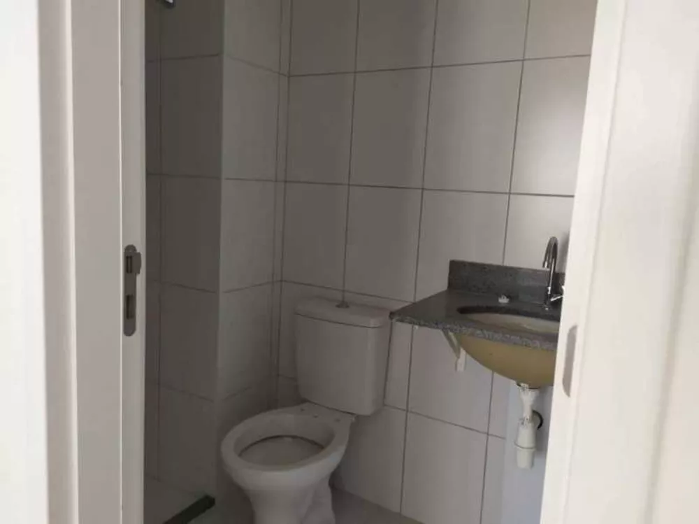 Apartamento à venda com 2 quartos, 45m² - Foto 11