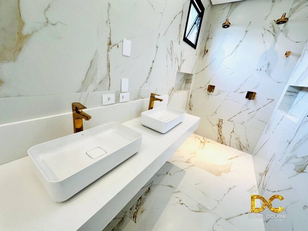 Casa de Condomínio à venda com 3 quartos, 259m² - Foto 3