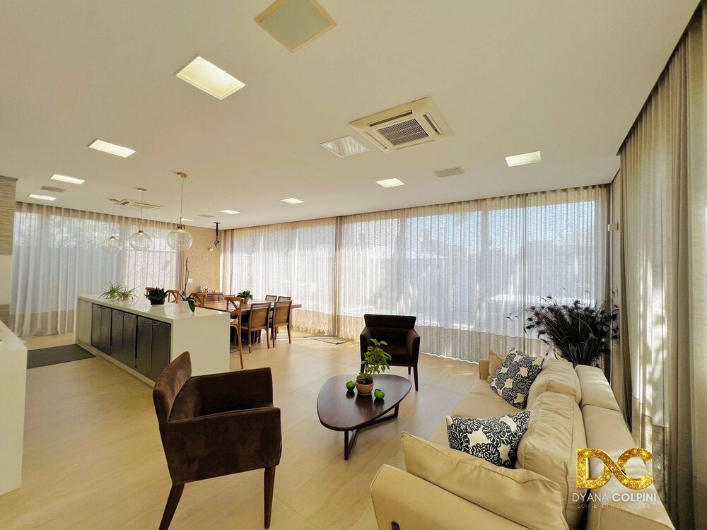 Casa de Condomínio à venda com 4 quartos, 341m² - Foto 4