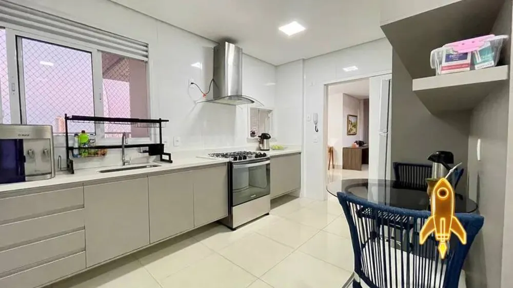 Apartamento, 3 quartos, 147 m² - Foto 1
