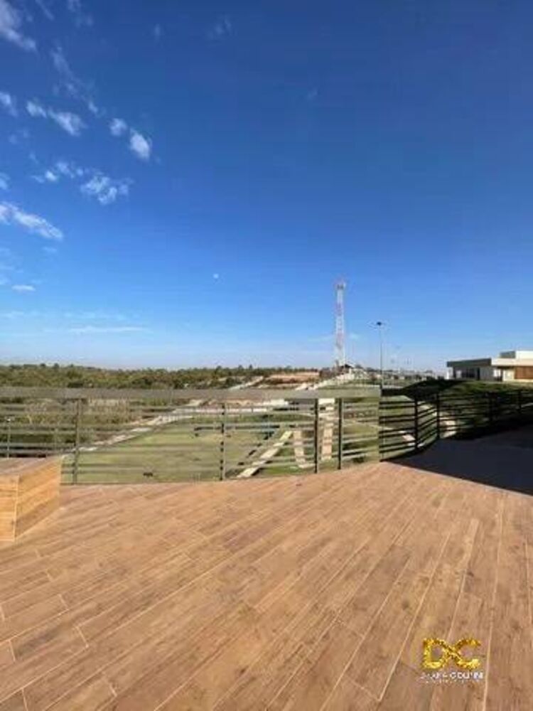 Terreno à venda, 250m² - Foto 1