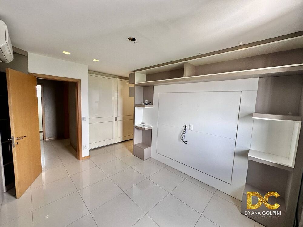 Apartamento à venda com 4 quartos, 194m² - Foto 19